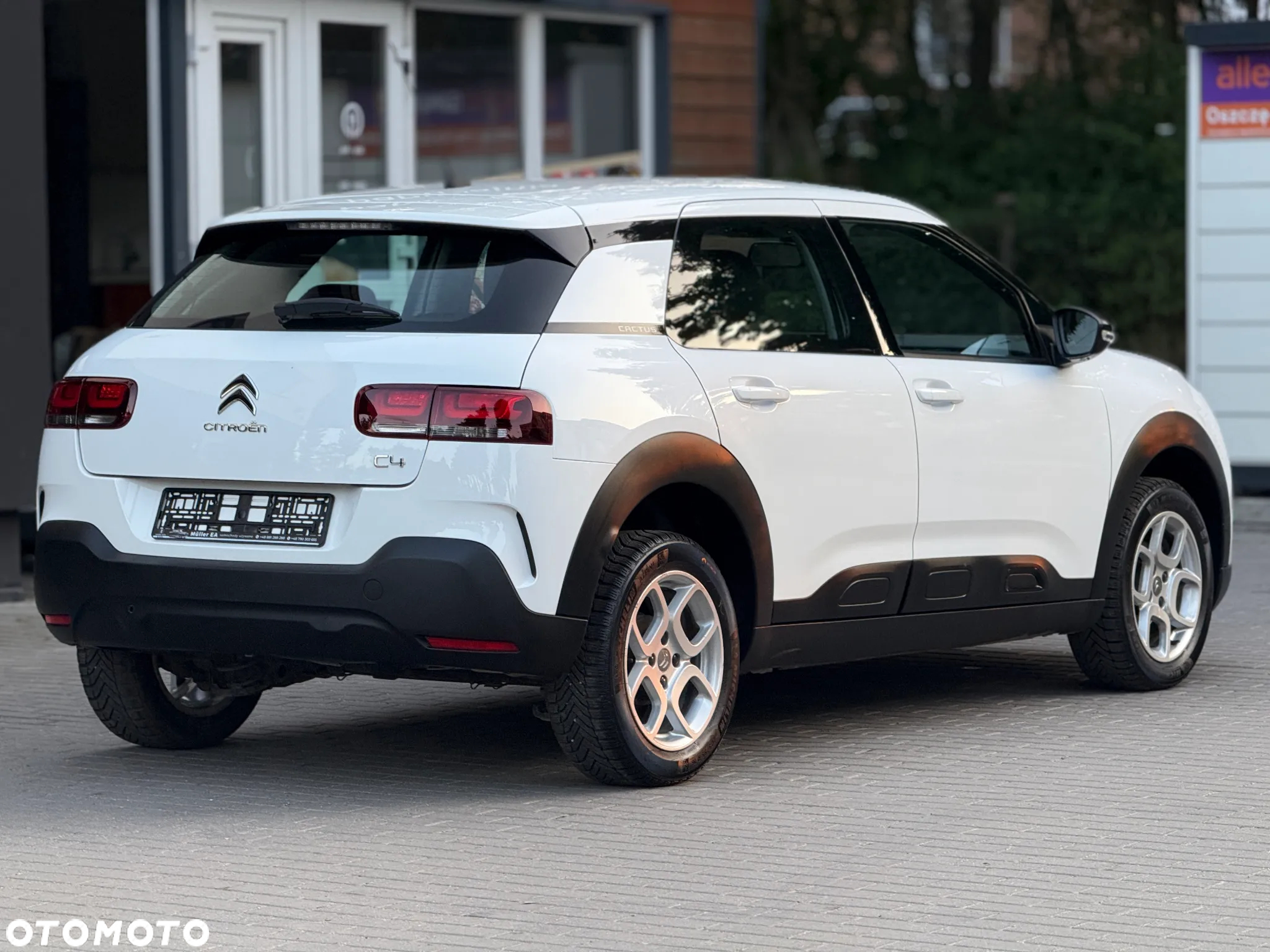 Citroën C4 Cactus 1.2 PureTech Feel Edition S&S - 8
