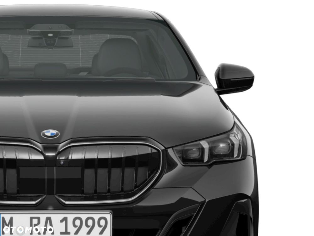 BMW Seria 5 2025 photo 4