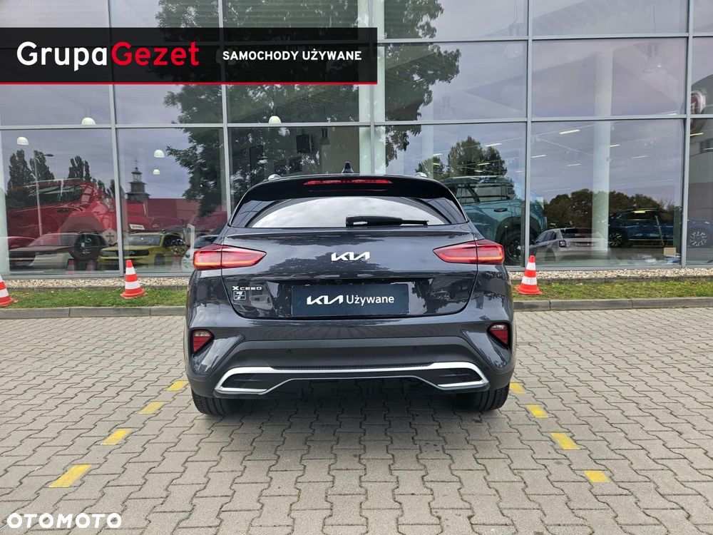 Kia XCeed 1.5 T-GDI M - 6