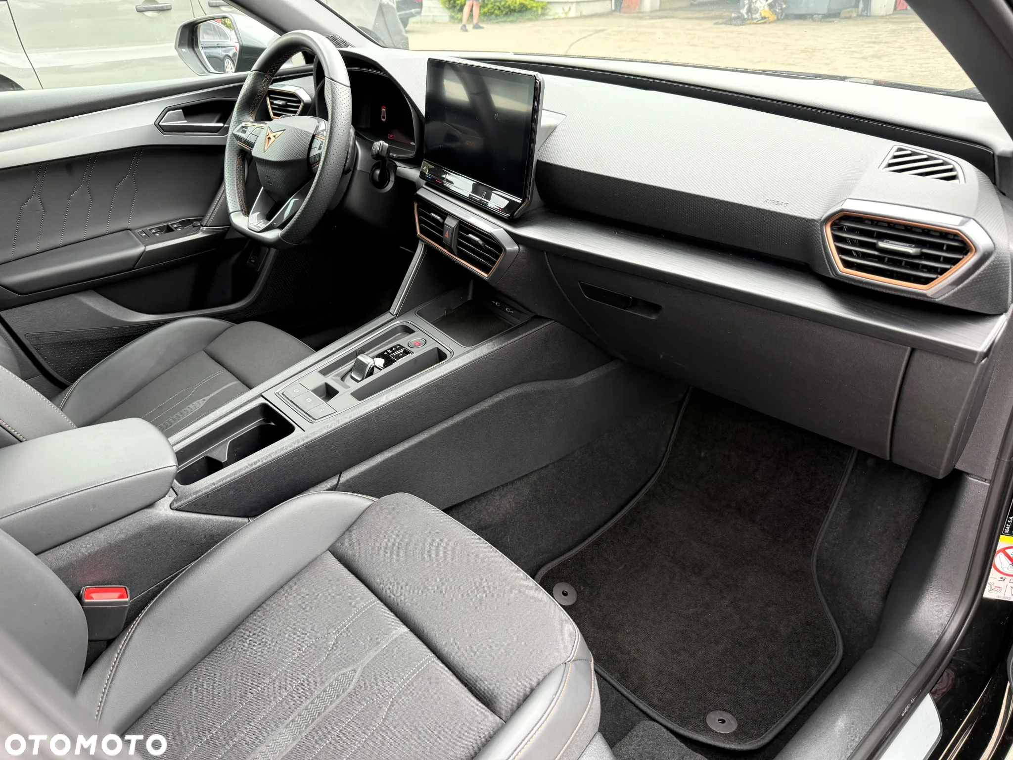 Cupra Leon Sportstourer 2.0 TSI DSG - 11