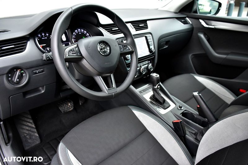 Skoda Octavia 1.6 TDI (Green tec) DSG Joy - 12