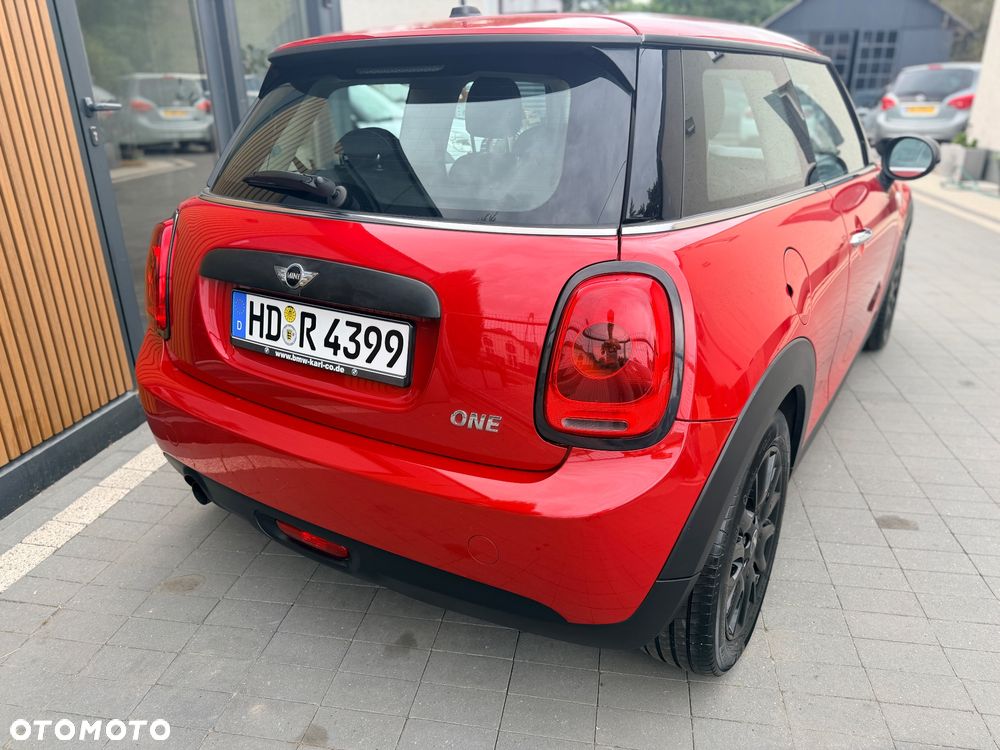 MINI ONE - 19