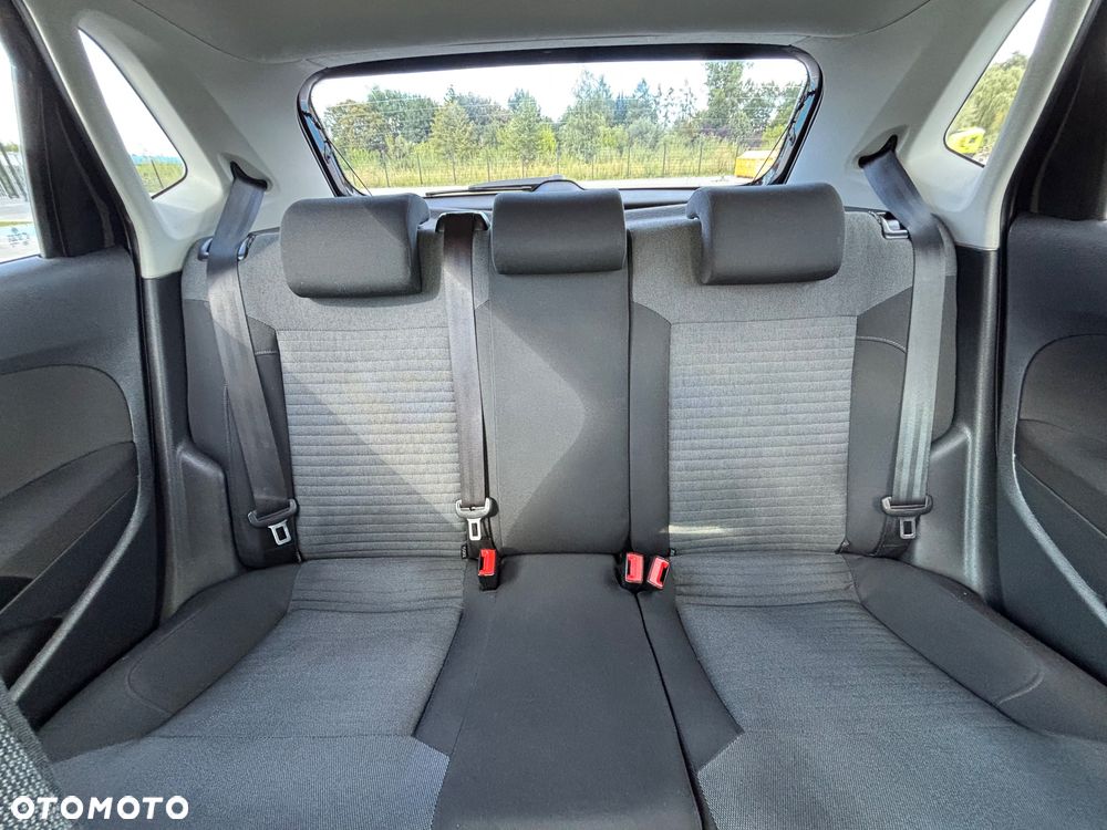 Volkswagen Polo 1.4 Style - 24
