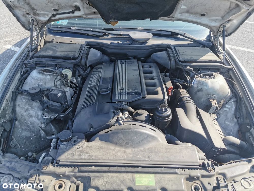 BMW Seria 5 - 14