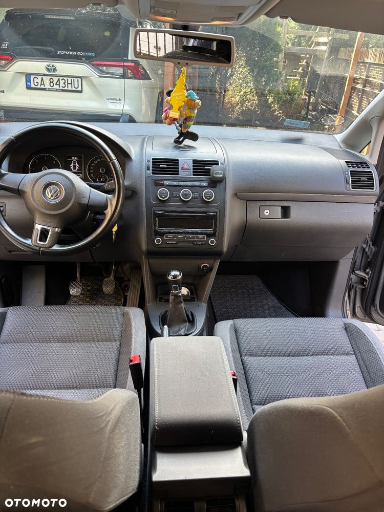 Volkswagen Touran 2.0 TDI DPF BlueMotion Technology Comfortline - 13