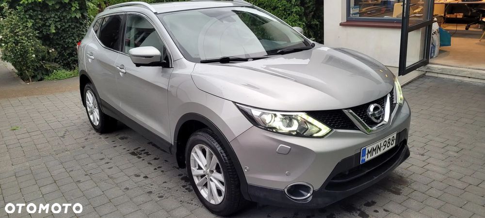 Nissan Qashqai 1.2 DIG-T TEKNA+ - 4