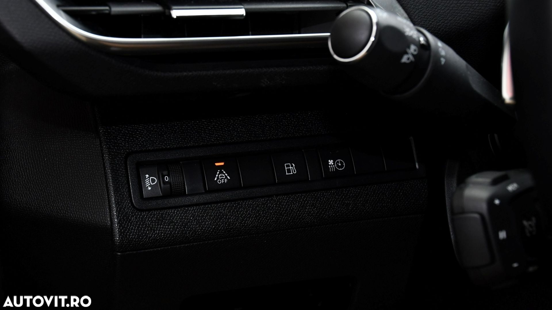 Peugeot 3008 PHEV EAT8 Allure - 23