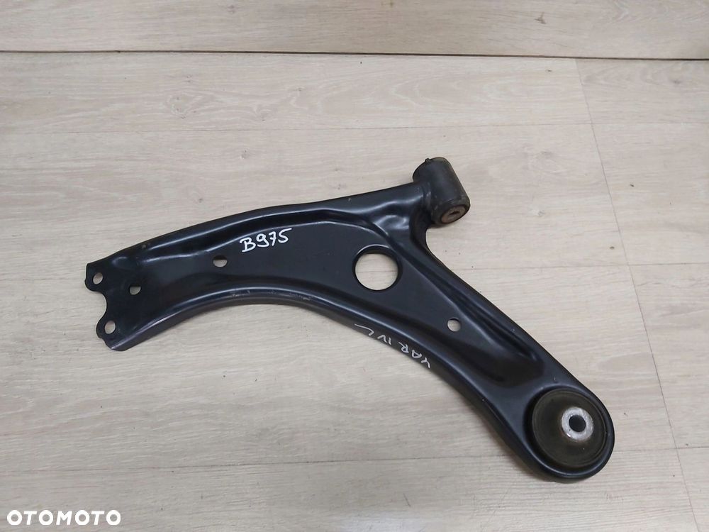 Toyota Yaris IV Cross 1,5 wahacz lewy przód 48606-K0020 - 4