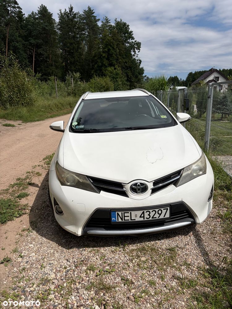 Toyota Auris 2.0 D-4D Dynamic - 1