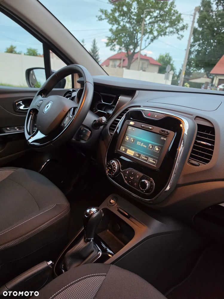 Renault Captur 1.2 TCe Zen EDC - 30