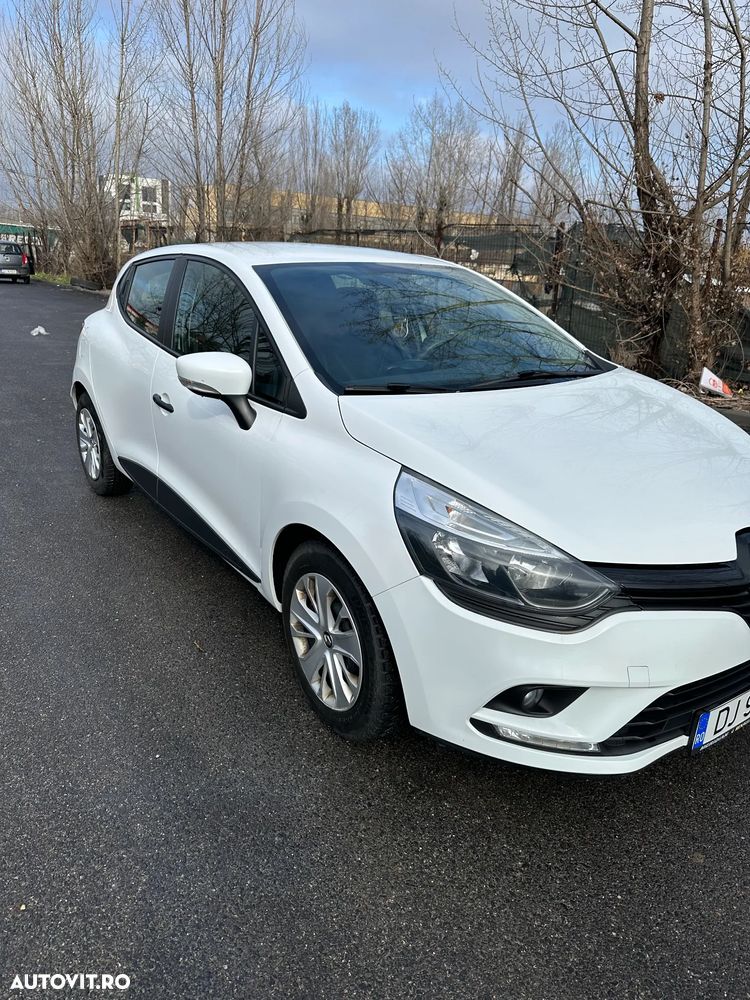 Renault Clio - 15