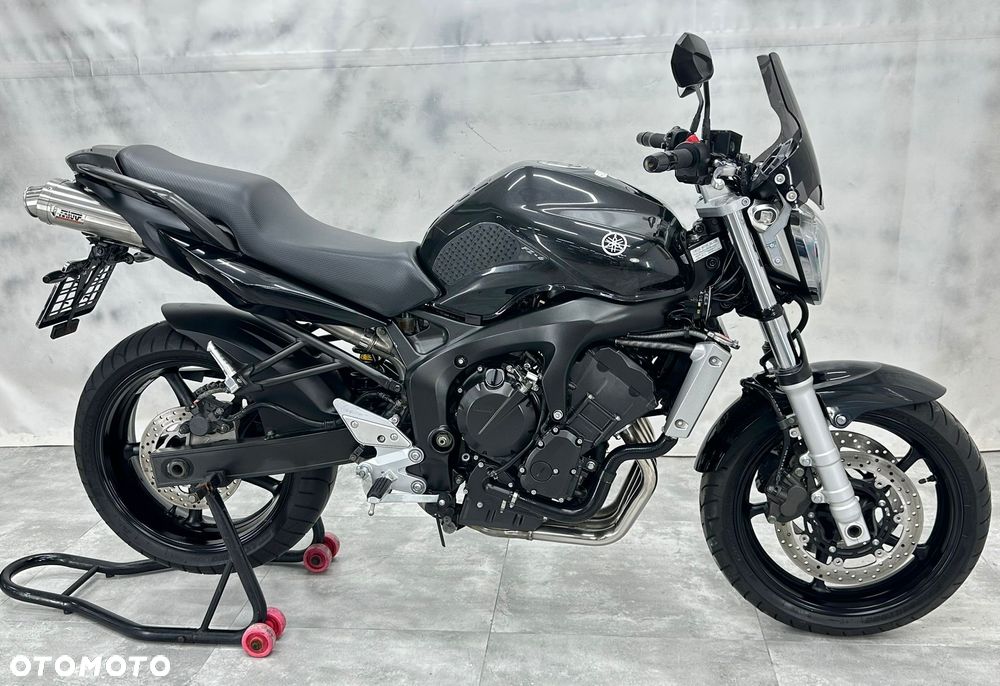 Yamaha FZ6 - 15