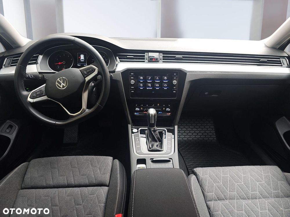 Volkswagen Passat Variant 1.5 TSI EVO Business DSG - 8