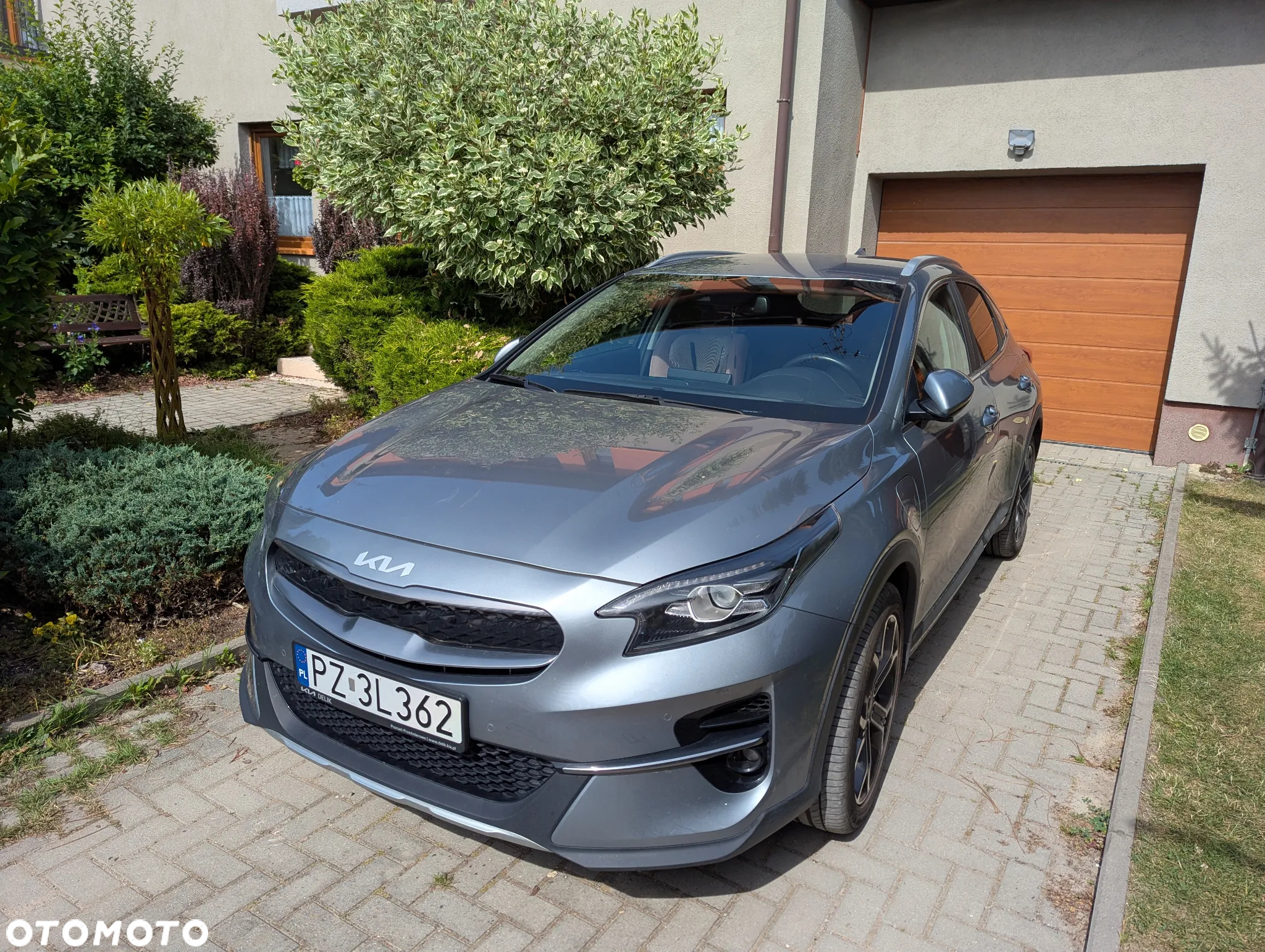 Kia XCeed 1.6 GDI PHEV L Business Line DCT - 2