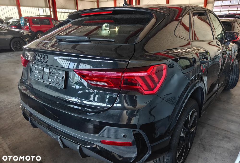 Audi Q3 35 TFSI mHEV S-Line S tronic - 2