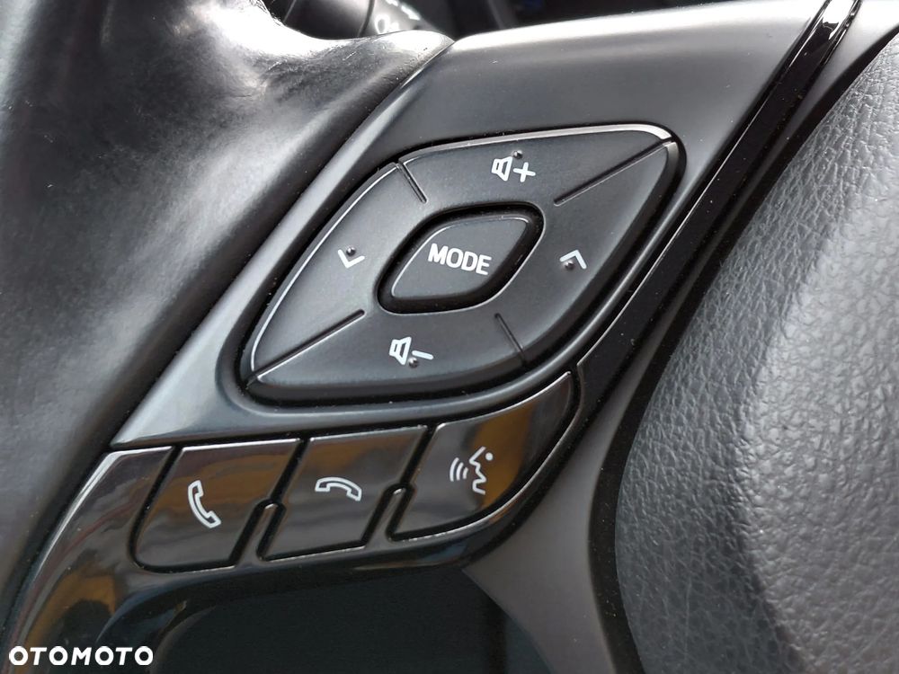 Toyota C-HR Business-Edition - 35