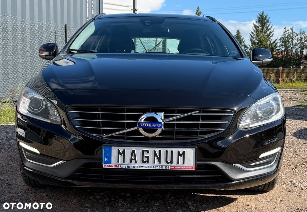 Volvo V60 D4 Drive-E Momentum - 22