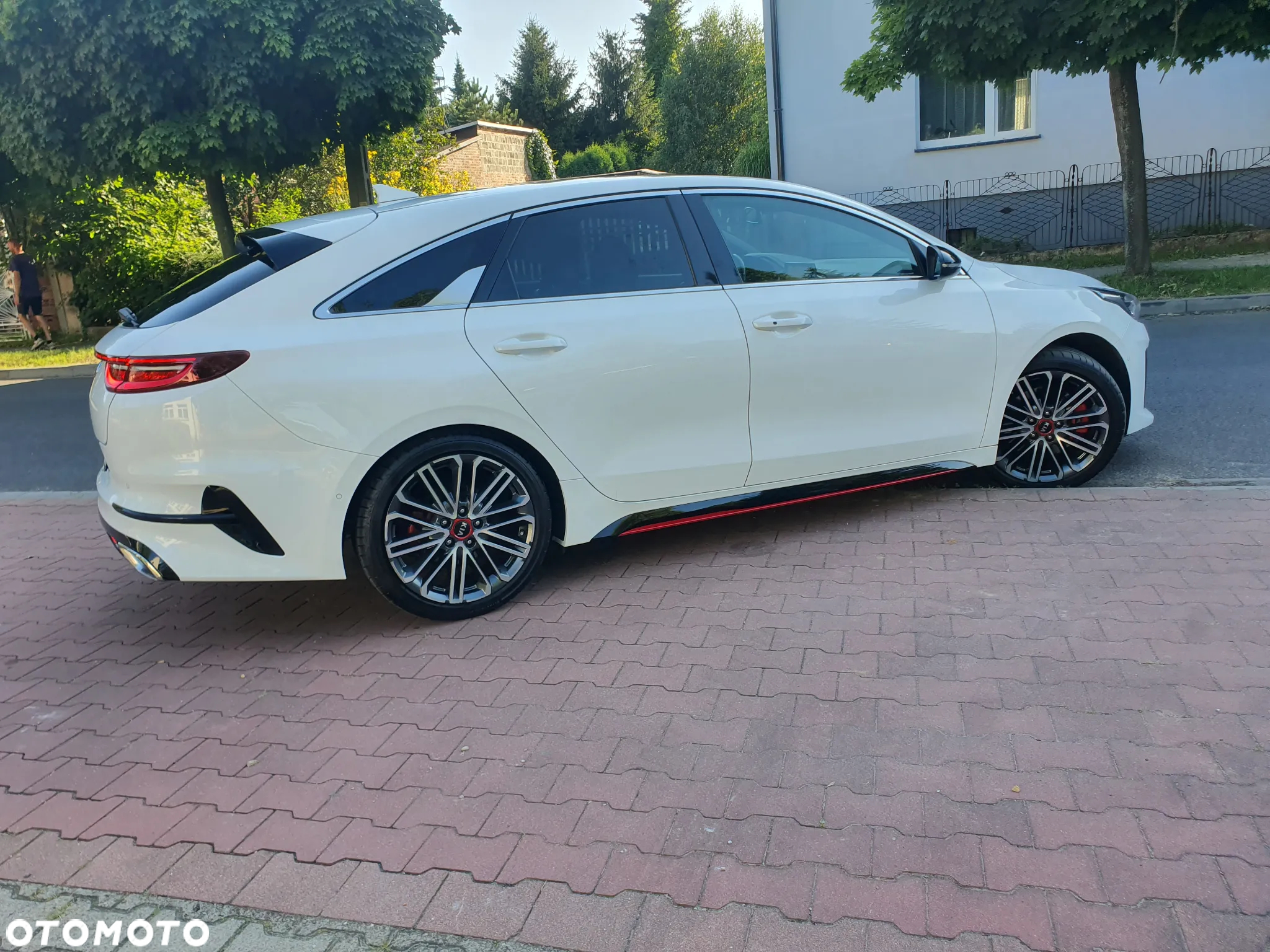 Kia ProCeed 1.6 T-GDI GT - 30