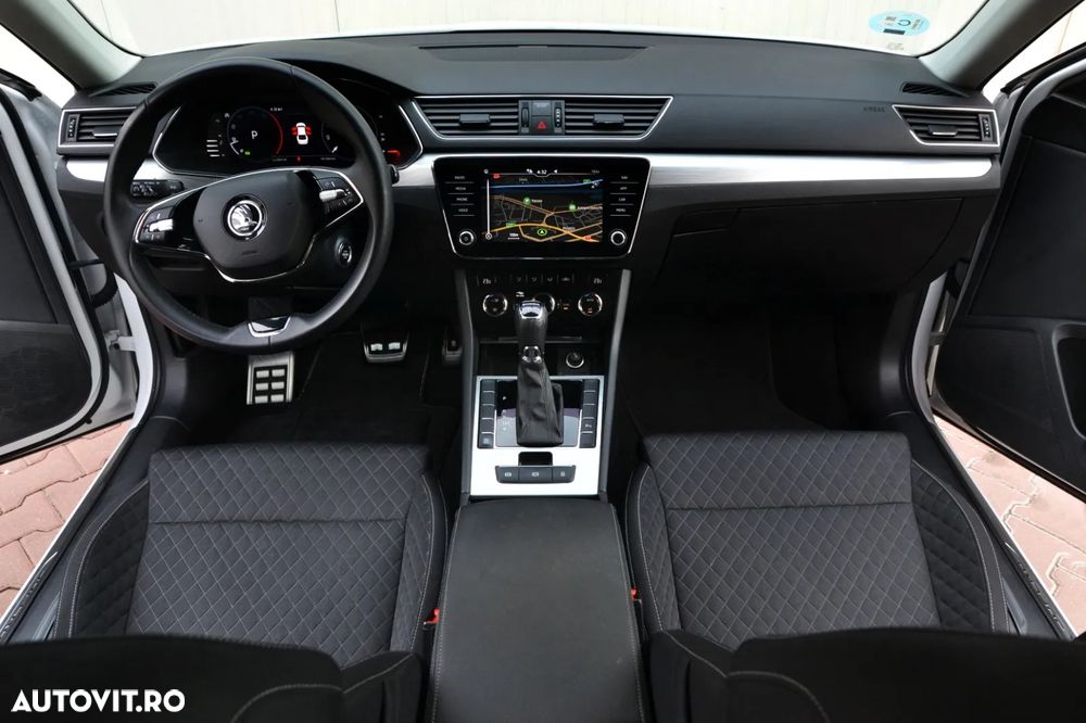 Skoda Superb 2.0 TDI DSG Premium Edition - 5