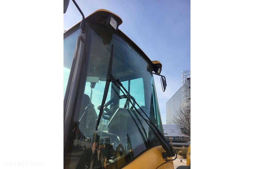 Volvo L35G - 15