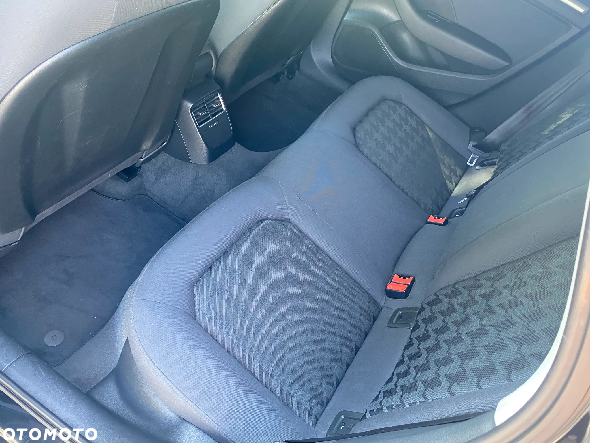 Audi A3 1.6 TDI Sportback design - 16