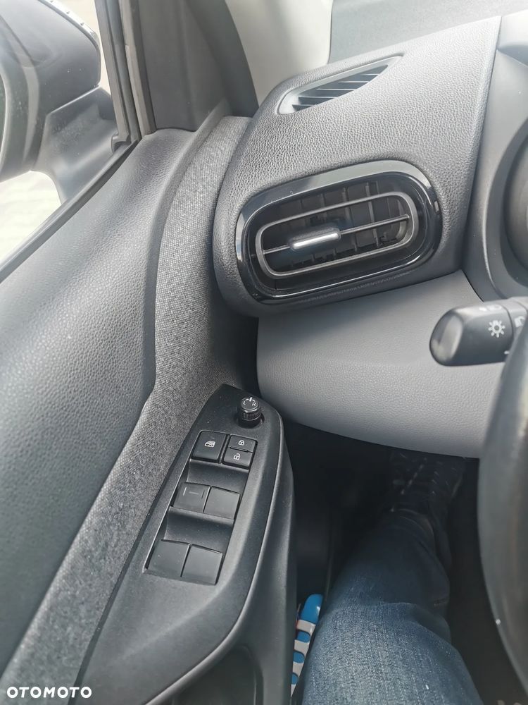 Toyota Yaris Cross Hybrid 1.5 Comfort - 11