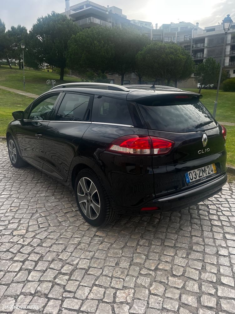 Renault Clio Sport Tourer - 6
