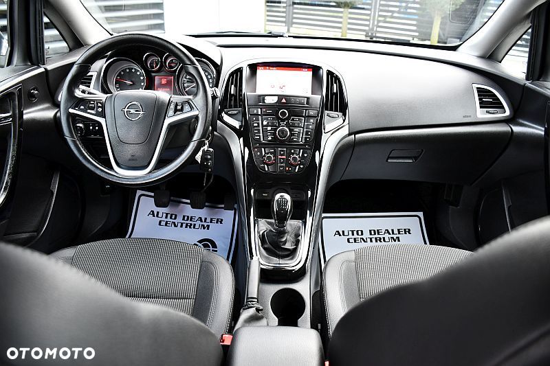 Opel Astra 1.4 Turbo Cosmo - 8