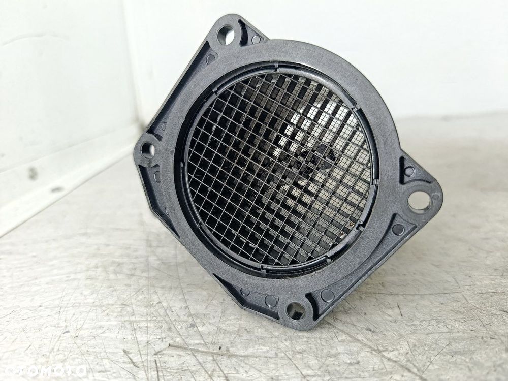 PRZEPŁYWOMIERZ POWIETRZA AUDI A4 B6 0986280215  0280218058 BOSCH 2.0 20V - 4