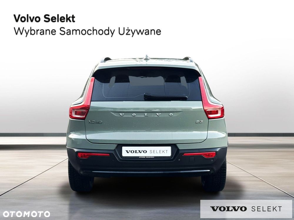 Volvo XC 40 - 5