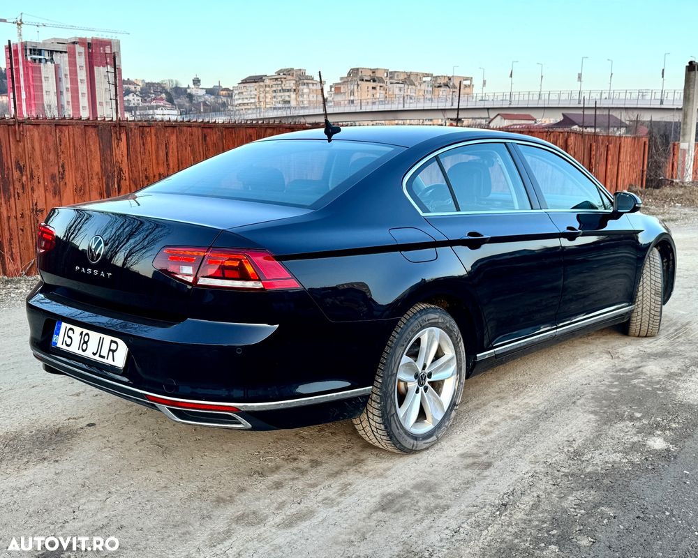Volkswagen Passat 2.0 TDI DSG Highline - 7