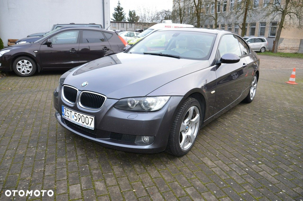 BMW Seria 3 320d Coupe