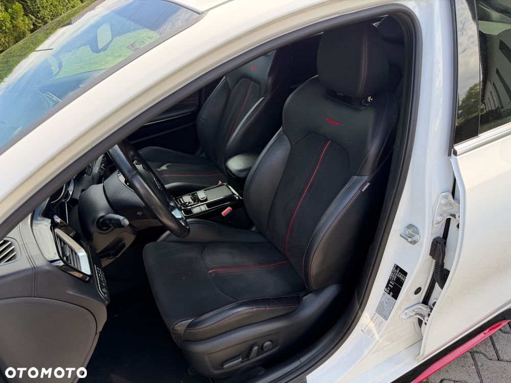 Kia ProCeed 1.6 T-GDI GT - 25