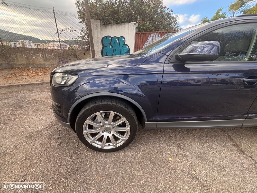 Audi Q7 3.0 V6 TDi quattro S-line Tiptronic - 4