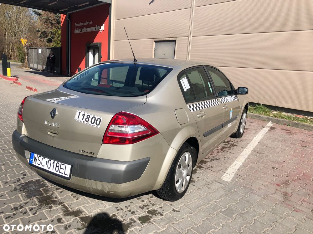 Renault Megane 1.6 16V Luxe Expression - 4