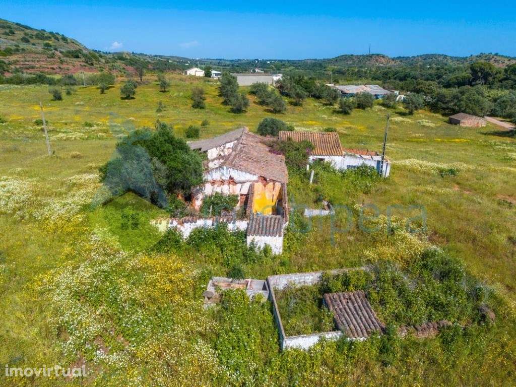 Terreno com Casa com 220.000m2 - à Venda em Tavira - Grande imagem: 3/13