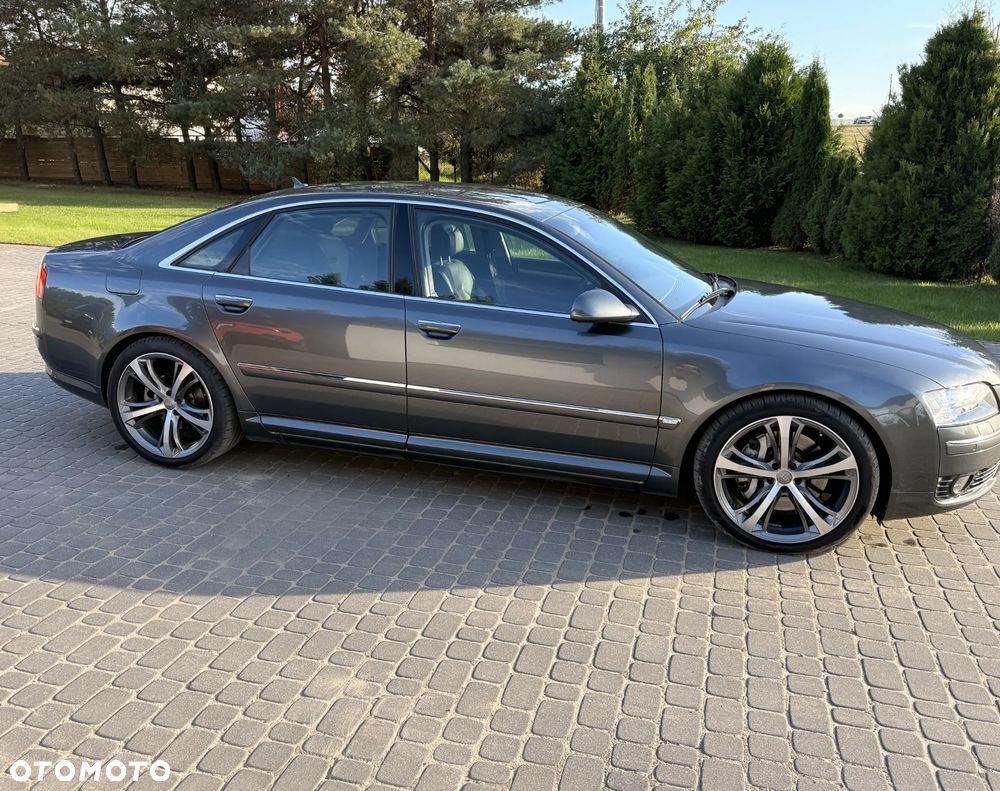 Audi A8 4.2 TDI Quattro - 6