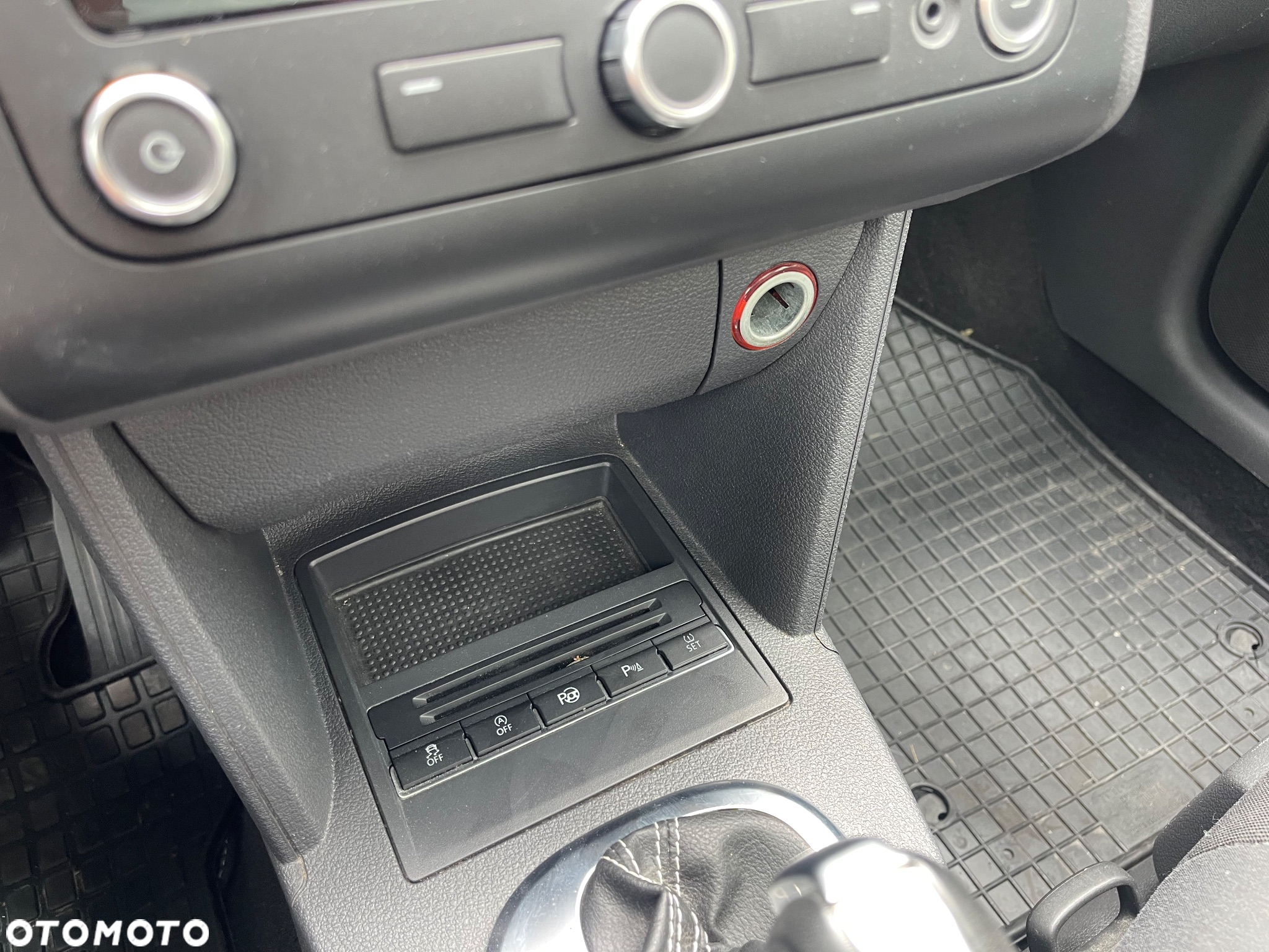 Volkswagen Touran 2.0 TDI DPF Highline DSG - 21