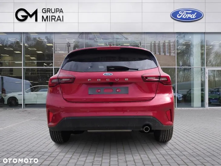 Ford Focus 1.0 EcoBoost Titanium - 6