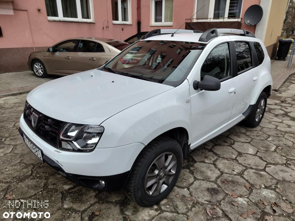 Dacia Duster 1.6 SCe Blackshadow S&S - 8