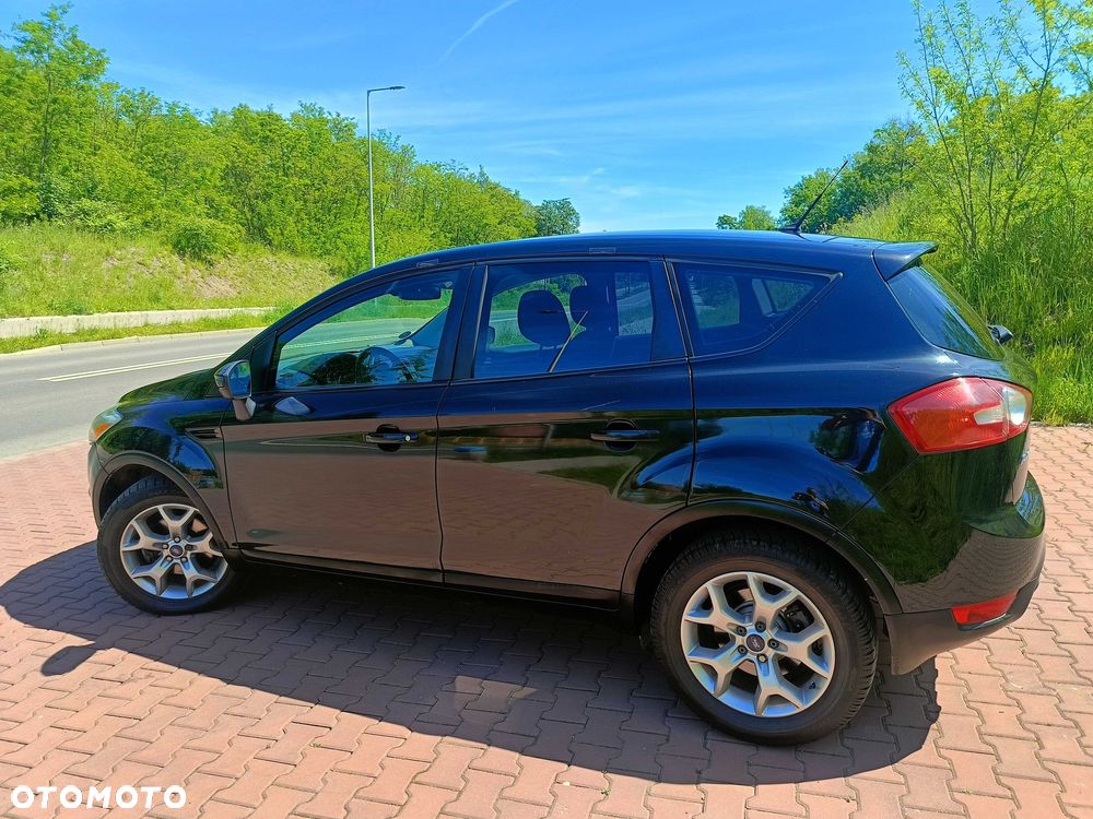 Ford Kuga - 3