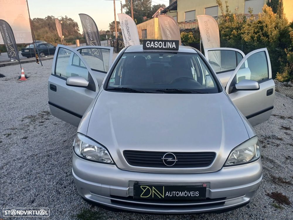 Opel Astra 1.4 Club - 9