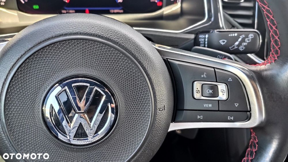 Volkswagen T-Roc - 15