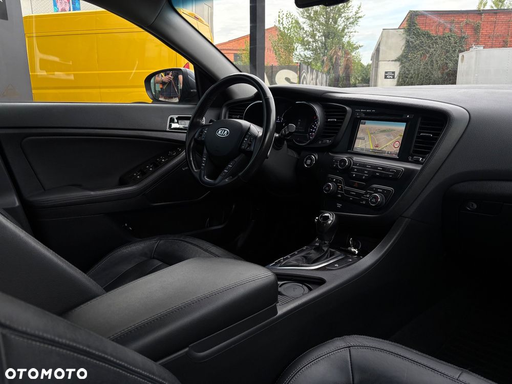 Kia Optima 2.0 XL - 7