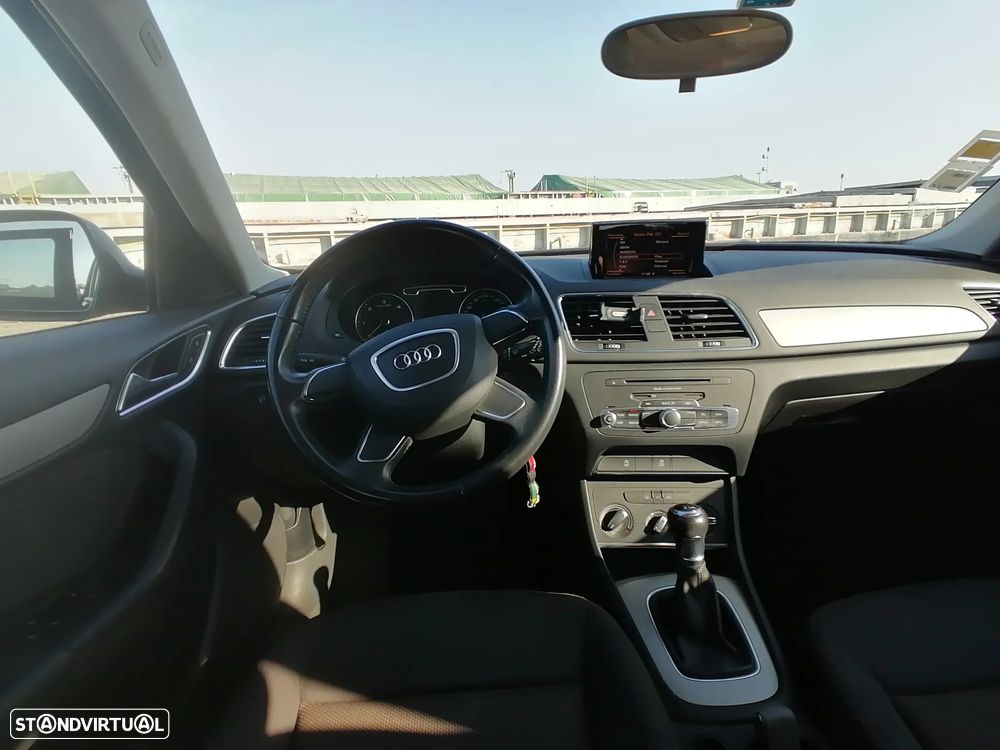 Audi Q3 2.0 TDI quattro - 7