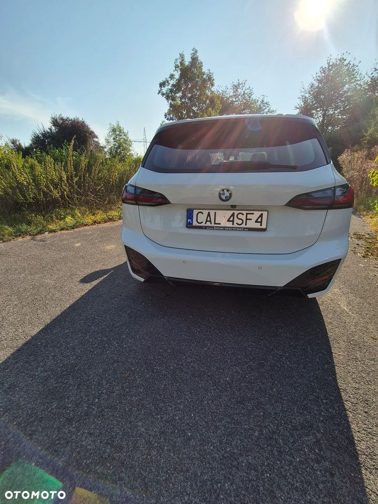 BMW Seria 2 218d - 5