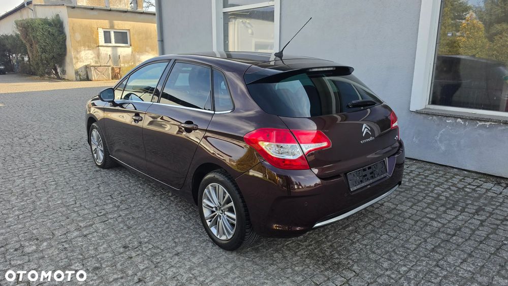 Citroën C4 VTi 120 Exclusive - 5