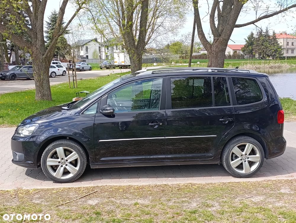 Volkswagen Touran 2.0 TDI DPF DSG Highline - 5