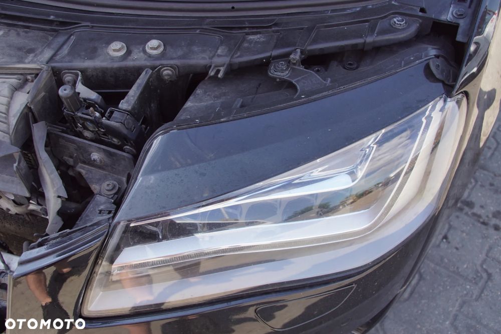 Auto na części 692106889 Audi A8 D4 Long W12 6.3 fsi CEJA skzynia MXS lakier lz9y silnik drzwi szyba błotnik fotele felgi amortyzator zderzak klapa lampa lampy moduł komputer sterownik zbiornik lusterko - 9