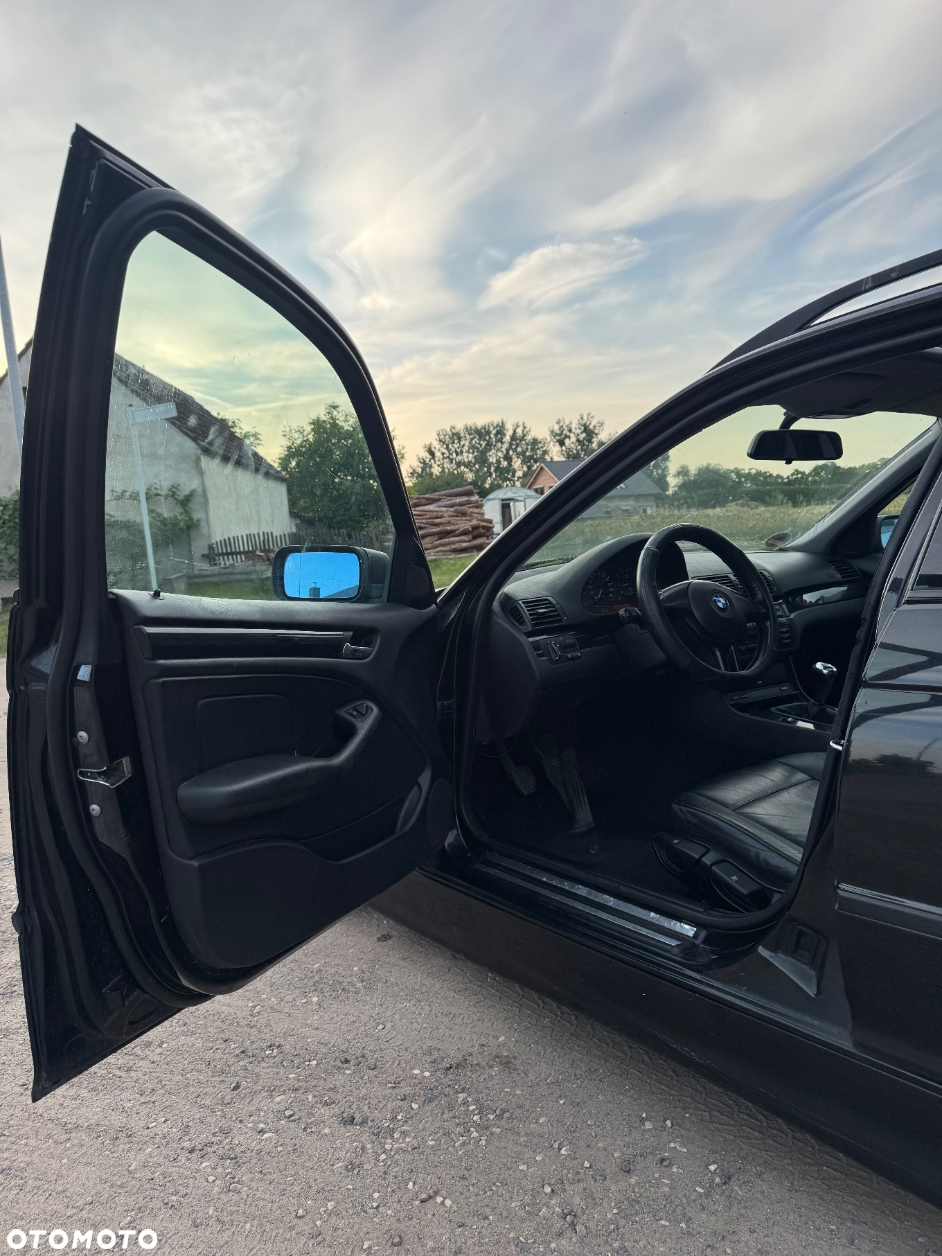 BMW Seria 3 325i - 12